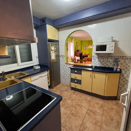 Casa Familiar En La Almadraba Con Espectacular Terraza Holiday home